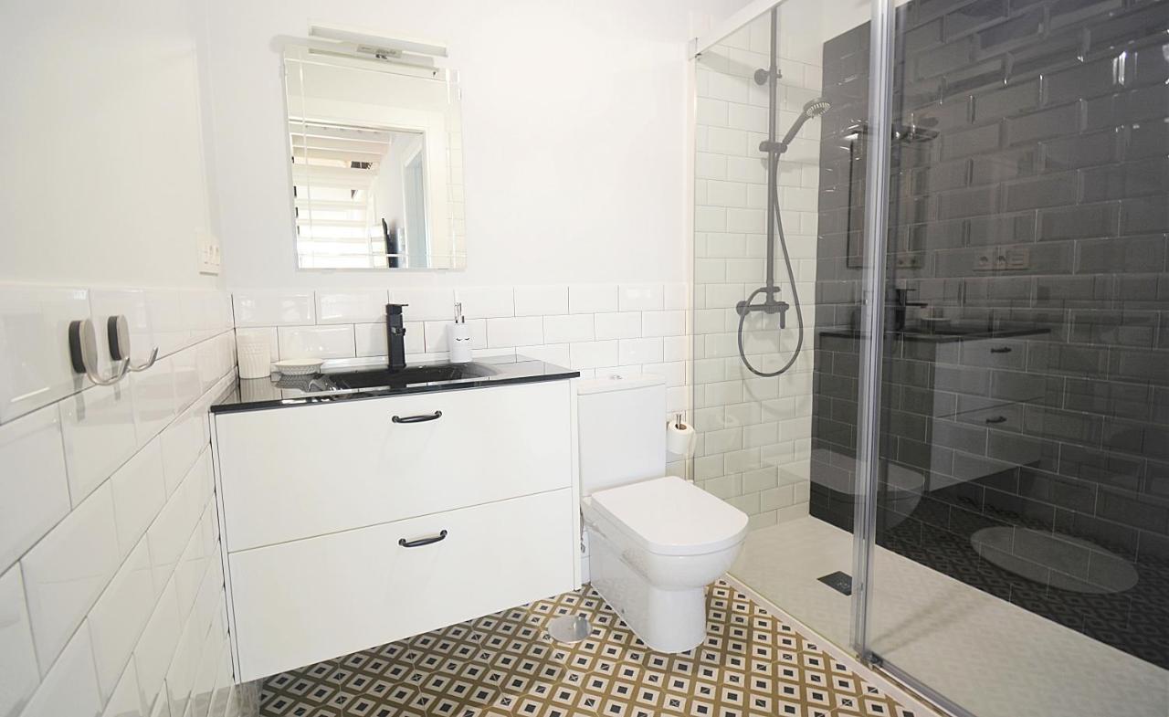 Apartamentos Mamuela Ribadumia Exterior foto